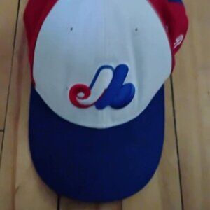 New Era Montreal Expos Red Blue & White Vintage 9Forty Adjustable Youths Cap Hat